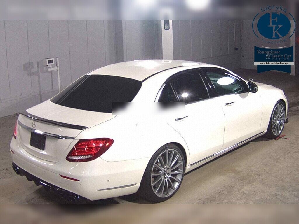 MERCEDES BENZ E-CLASS 4D 4WD E400 4MATIC EXCLUSIVE 2017 - zdjęcie 7
