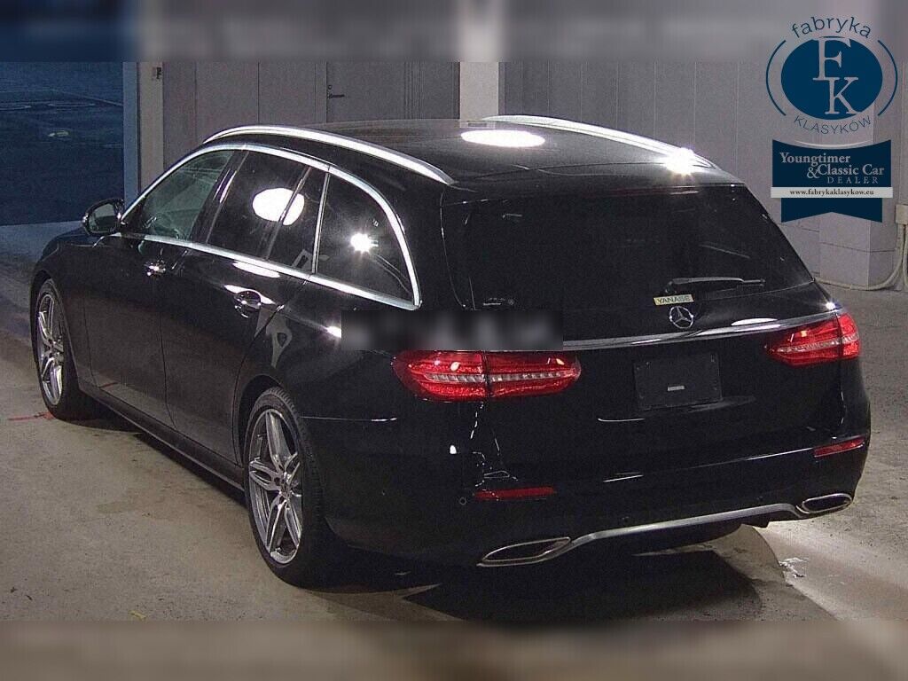 MERCEDES BENZ E-CLASS STATIONWAGON E200 STATIONWAGON AVANTGARDE BSG MODEL A 2020 - zdjęcie 4