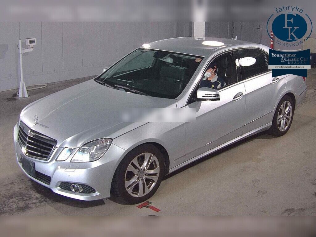 MERCEDES BENZ E-CLASS 4D E350 AVANTGARDE 2010 - zdjęcie 6