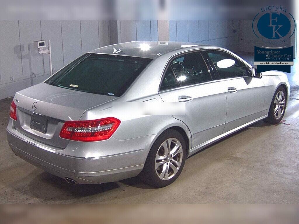 MERCEDES BENZ E-CLASS 4D E350 AVANTGARDE 2010 - zdjęcie 7
