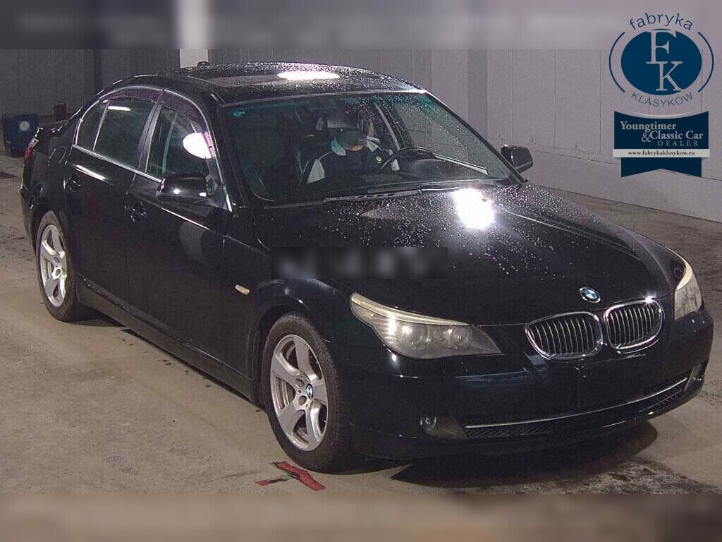 BMW 5 SERIES 4D 525I 2010 - zdjęcie 3