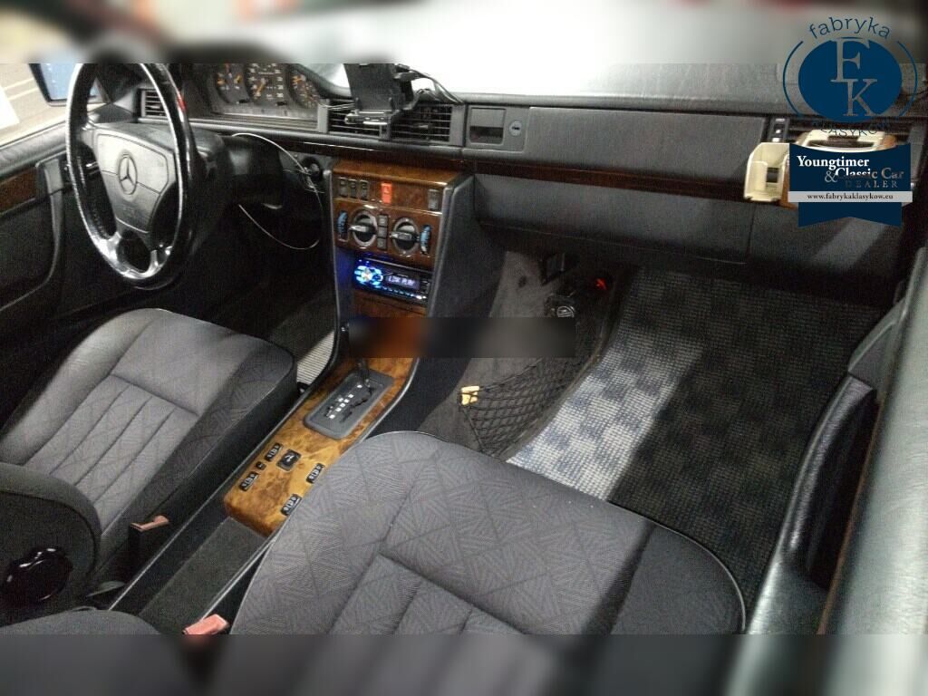 MERCEDES BENZ E-CLASS STATIONWAGON E280 STATIONWAGON 1994 - zdjęcie 5