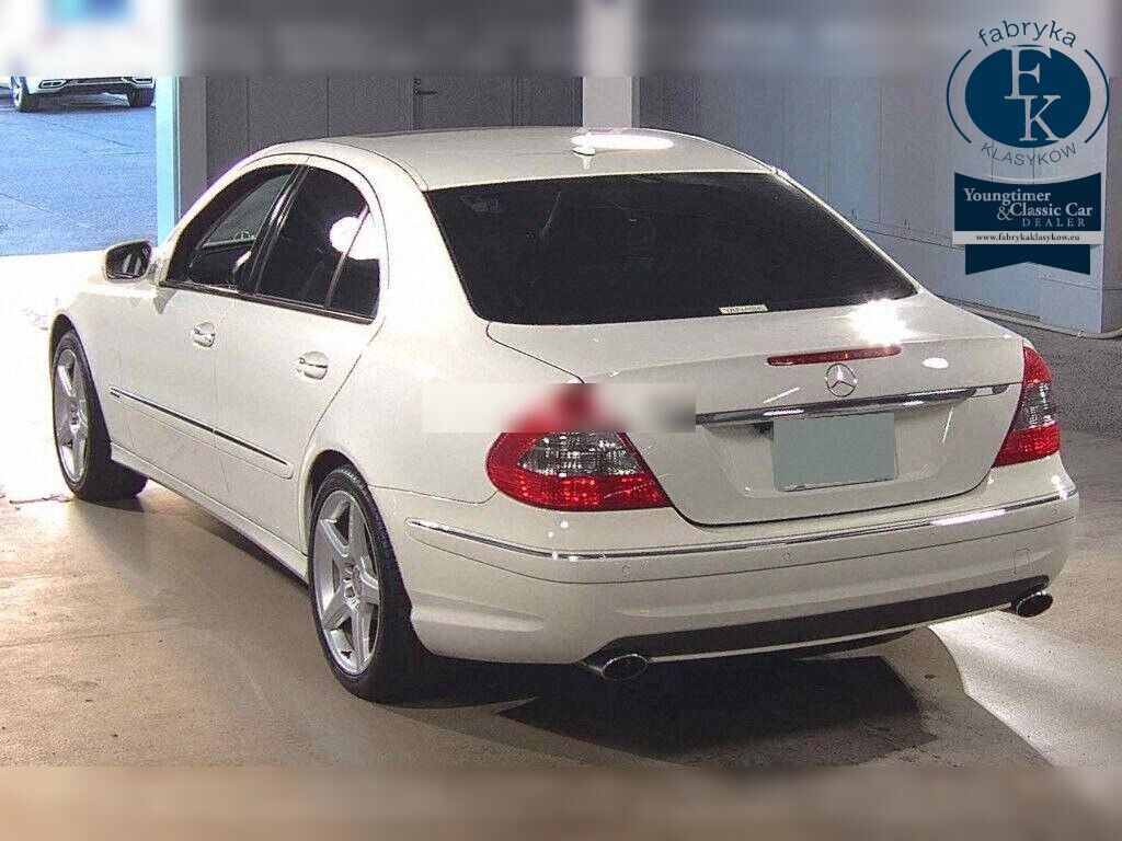 MERCEDES BENZ E-CLASS 4D E350 AVANTGARDE S 2008 - zdjęcie 4