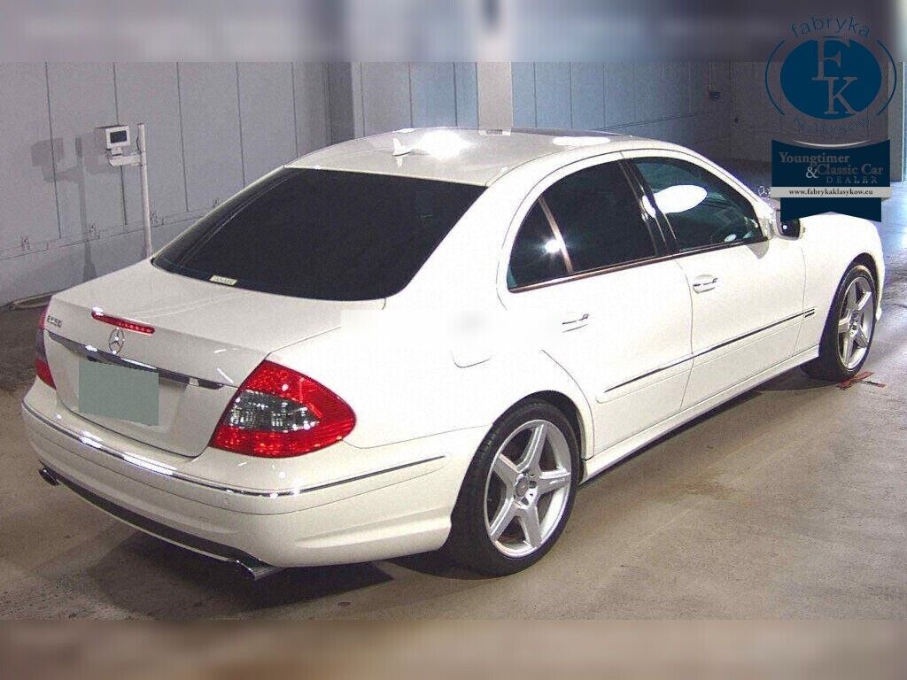 MERCEDES BENZ E-CLASS 4D E350 AVANTGARDE S 2008 - zdjęcie 7