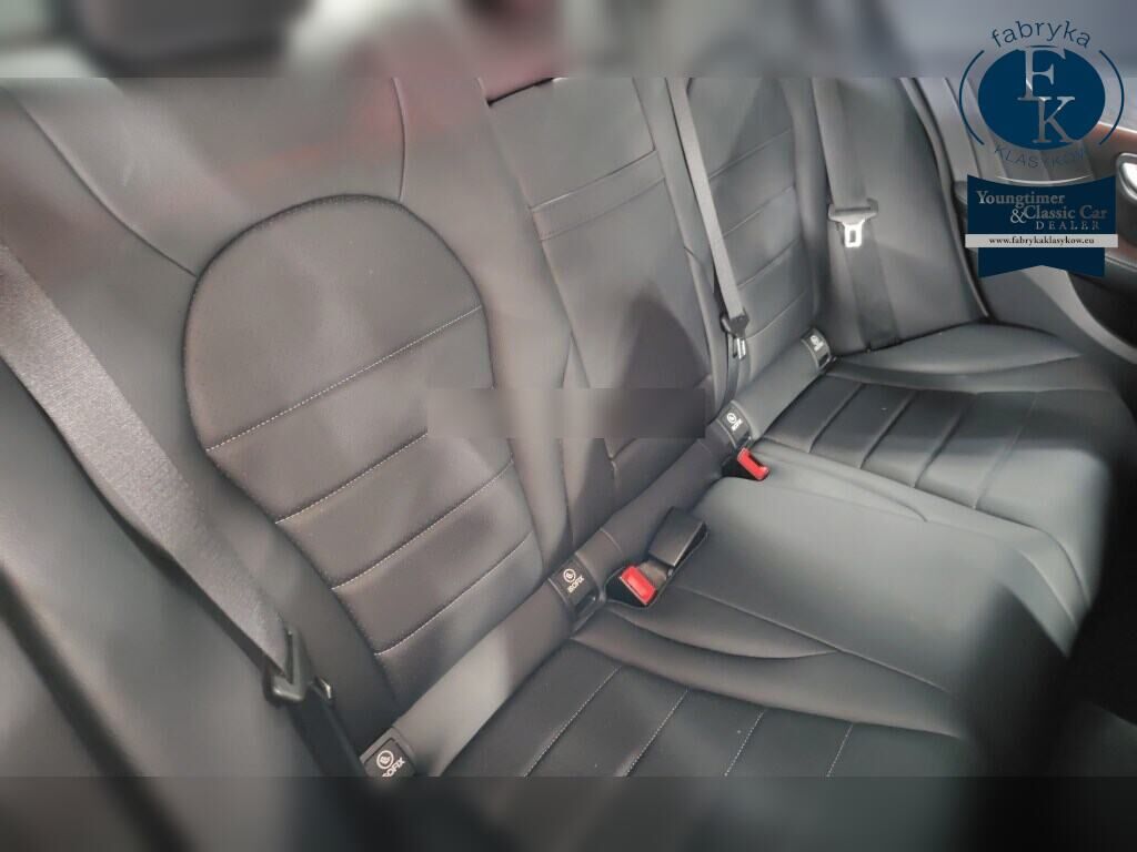 MERCEDES BENZ C-CLASS 4D C200 SPORTS EDITION 2015 - zdjęcie 8