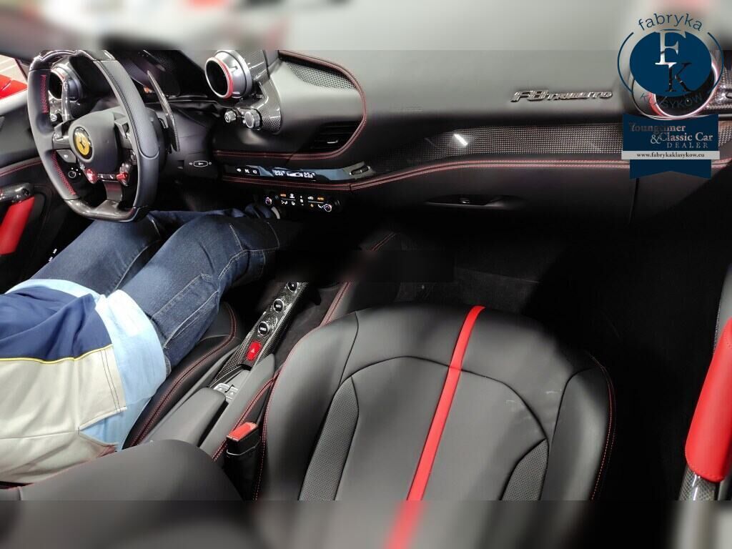 FERRARI F8 TRIBUTO BASE GRADE 2021 - zdjęcie 5