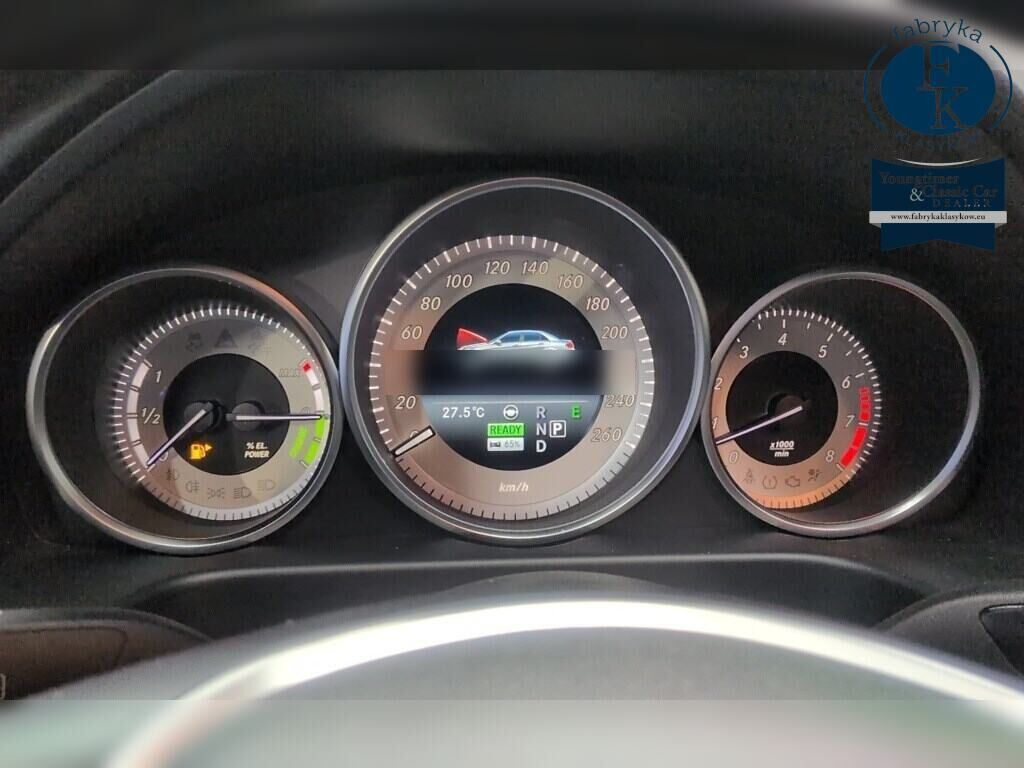 MERCEDES BENZ E-CLASS 4D E400 HYBRID AVANTGARDE 2014 - zdjęcie 8