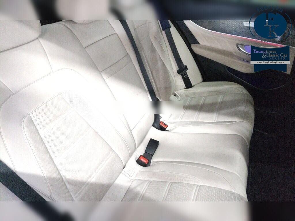 MERCEDES AMG E-CLASS 4D 4WD E63 S 4MATIC+ 2018 - zdjęcie 8