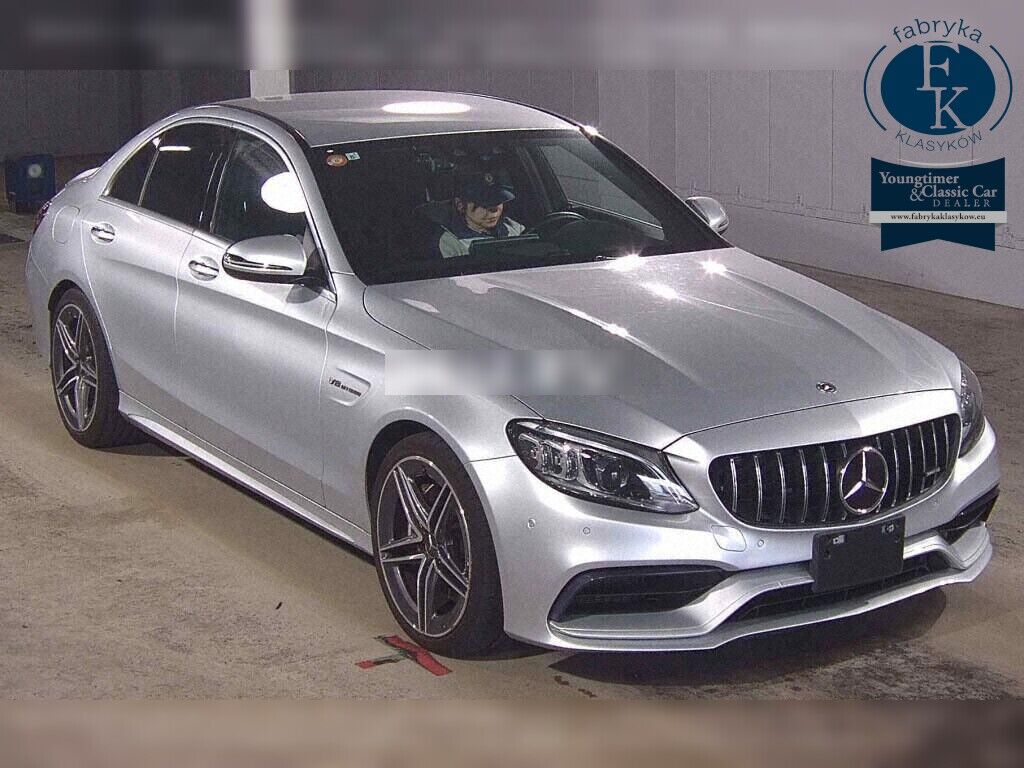 MERCEDES AMG C-CLASS 4D C63 2019 - zdjęcie 3