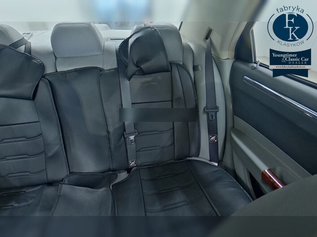 CHRYSLER 300C 5.7HEMI 2005 - zdjęcie 8