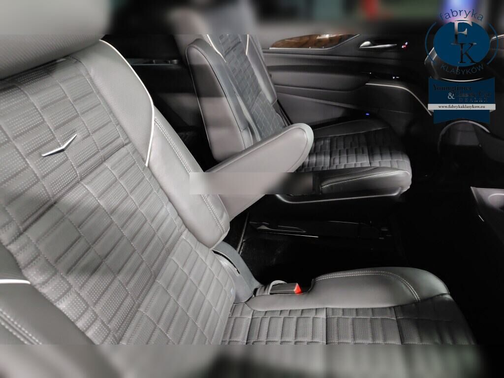 CADILLAC ESCALADE 4WD SPORT 2023 - zdjęcie 8
