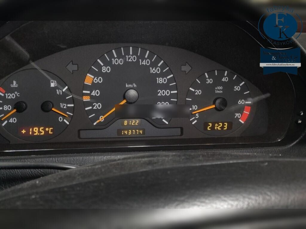 MERCEDES BENZ C-CLASS 4D C230 1997 - zdjęcie 8