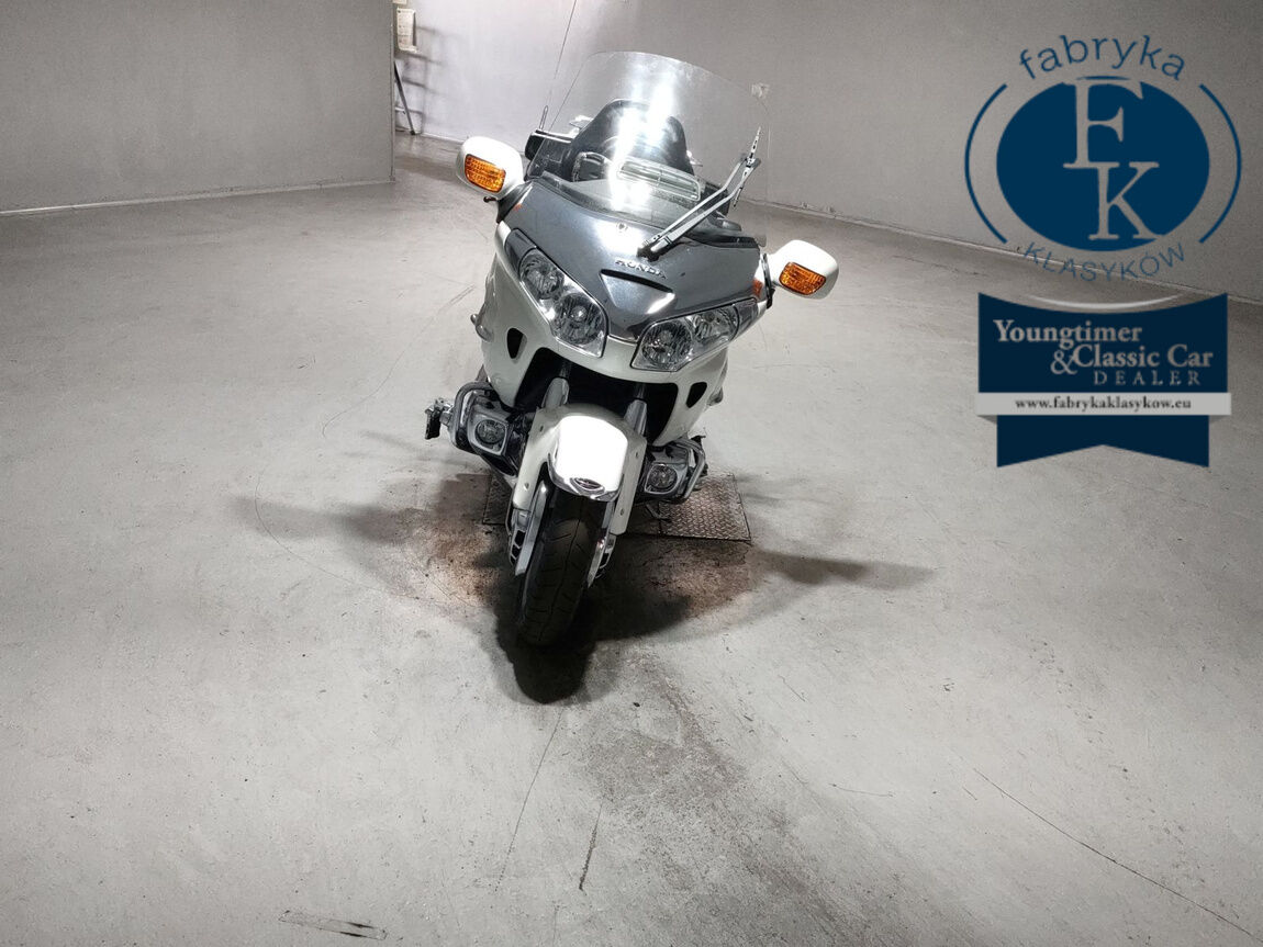 HONDA GL1800