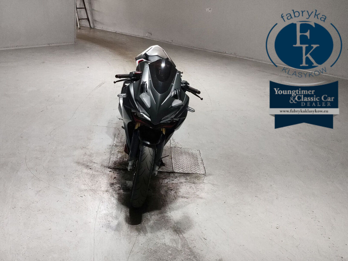 HONDA CBR250RR