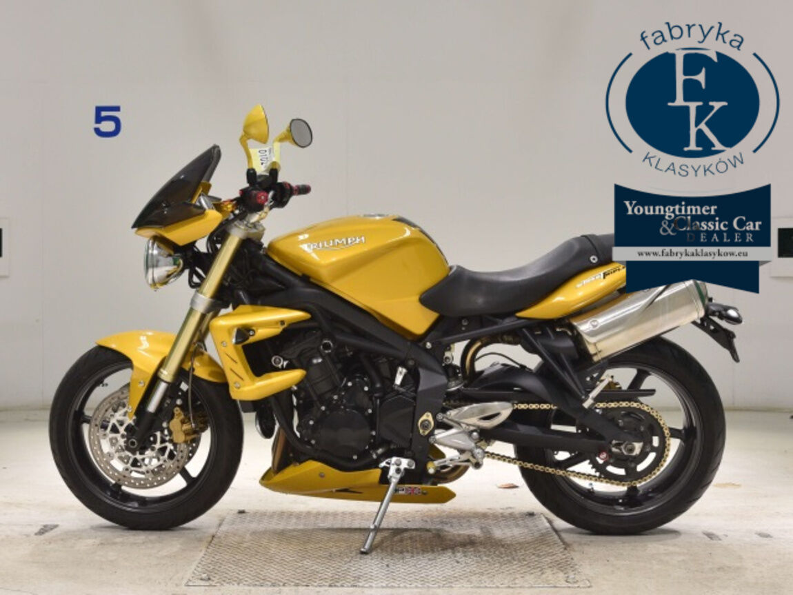 TRIUMPH STREET TRIPLE 2011 - zdjęcie 3