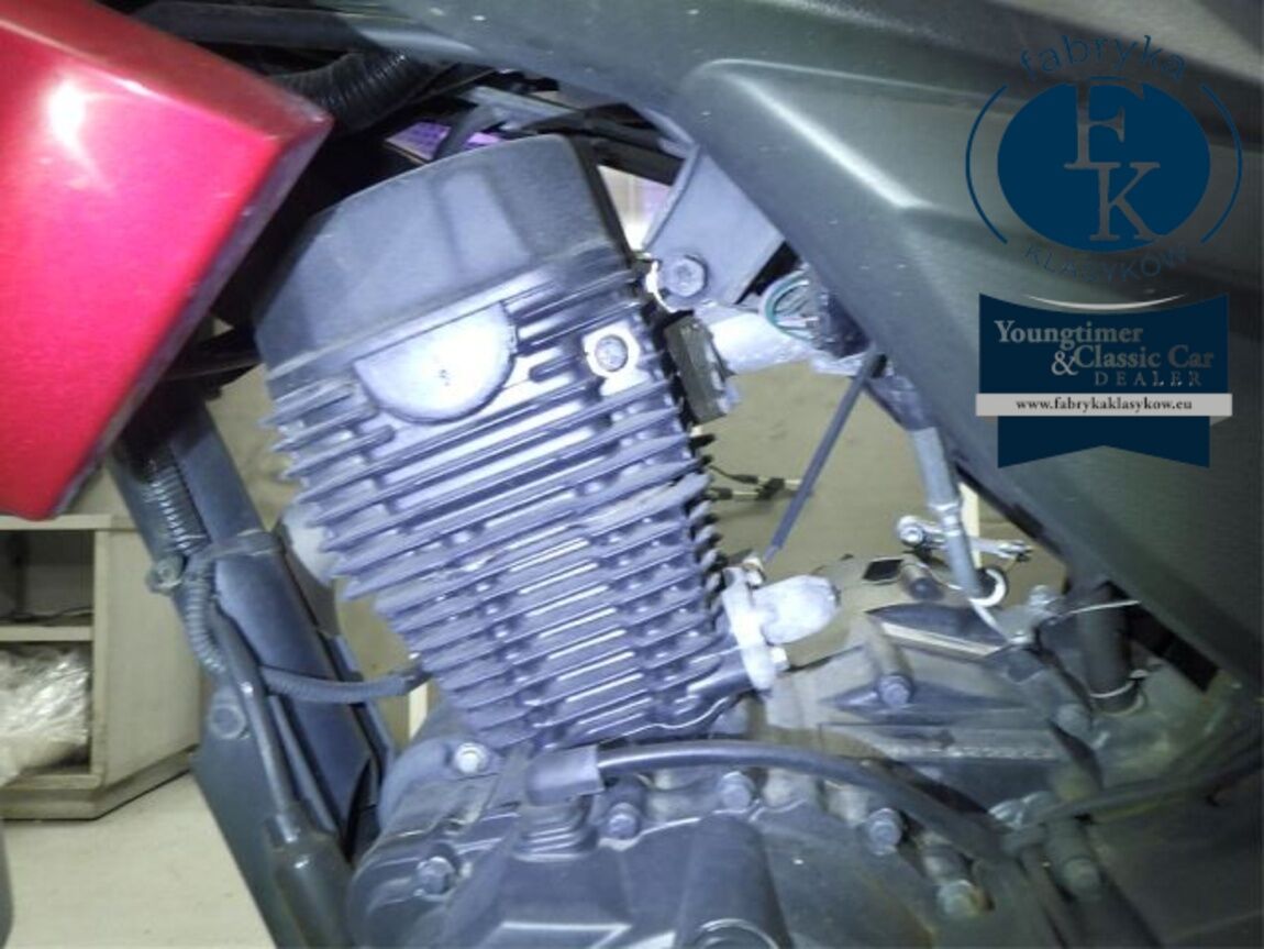 SUZUKI JIKUSA-150  - zdjęcie 11