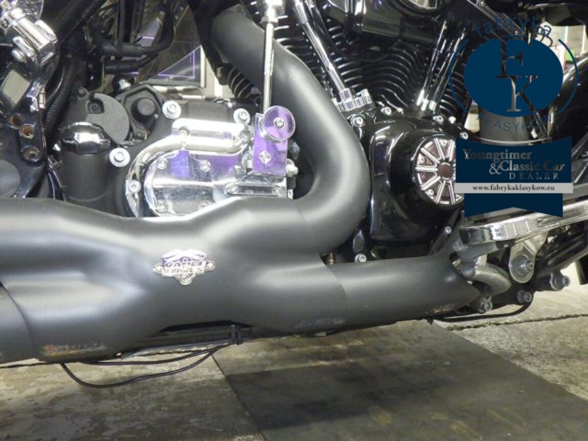 HARLEY-DAVIDSON FLTRXSE1800CVO 2012 - zdjęcie 18
