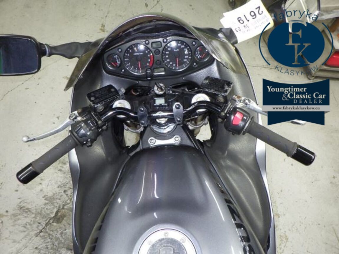 SUZUKI GSX1300R HAYABUSA 2002 - zdjęcie 21