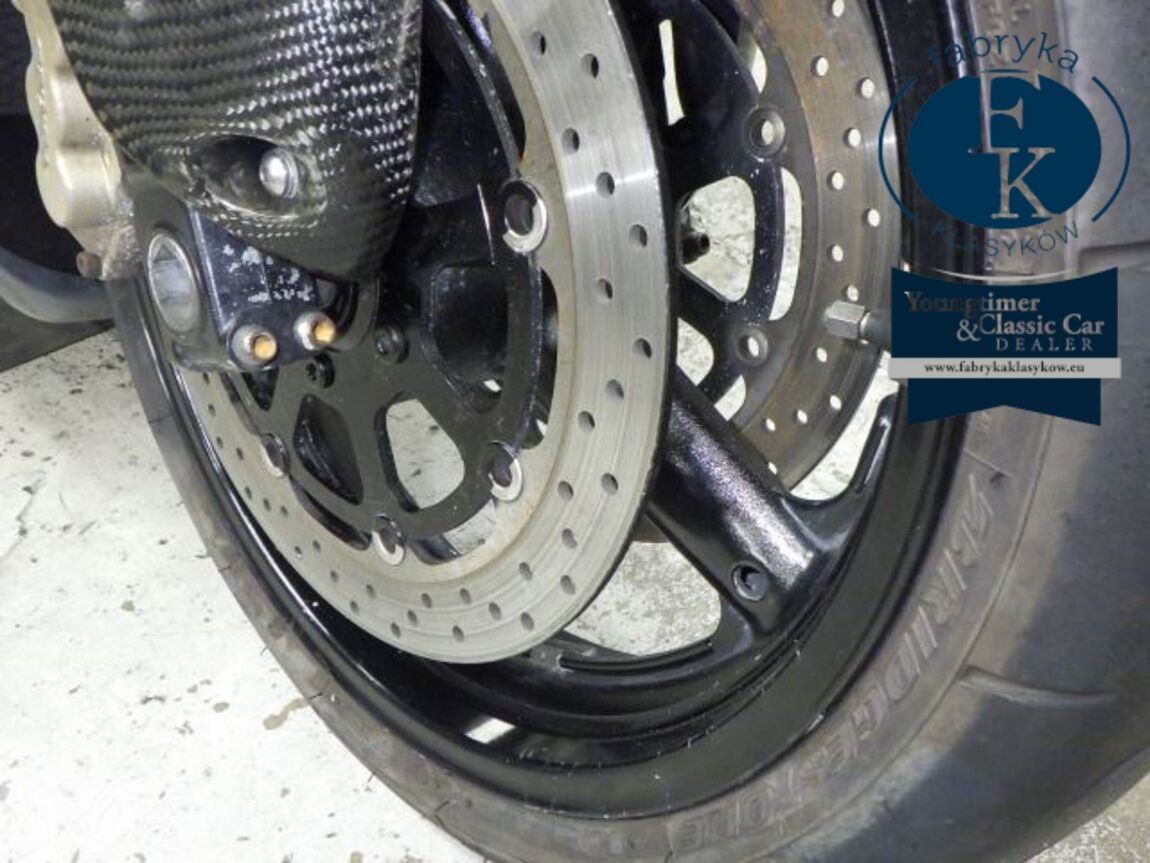 SUZUKI GSX1300R HAYABUSA 2002 - zdjęcie 23