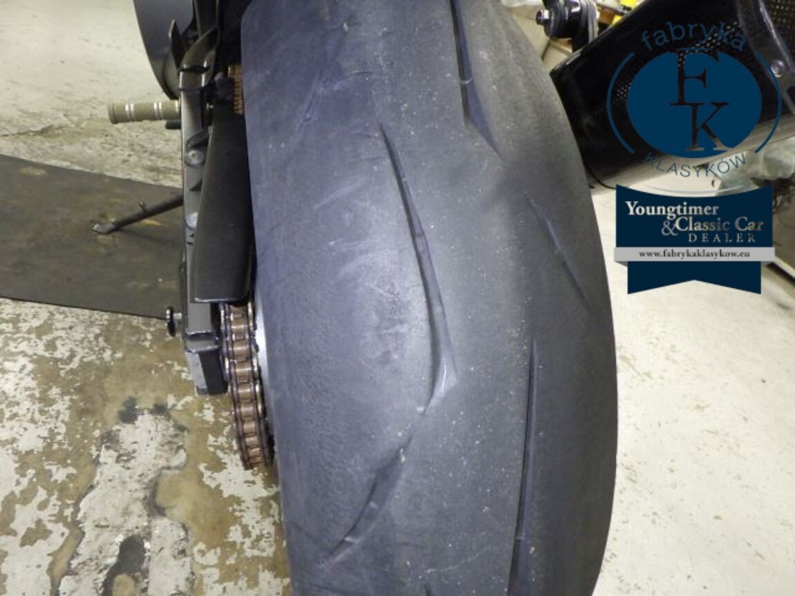 SUZUKI GSX1300R HAYABUSA 2002 - zdjęcie 26