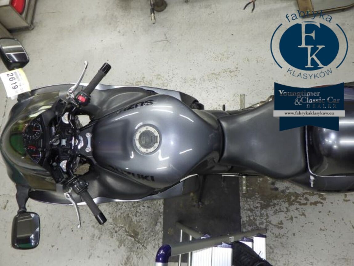 SUZUKI GSX1300R HAYABUSA 2002 - zdjęcie 32