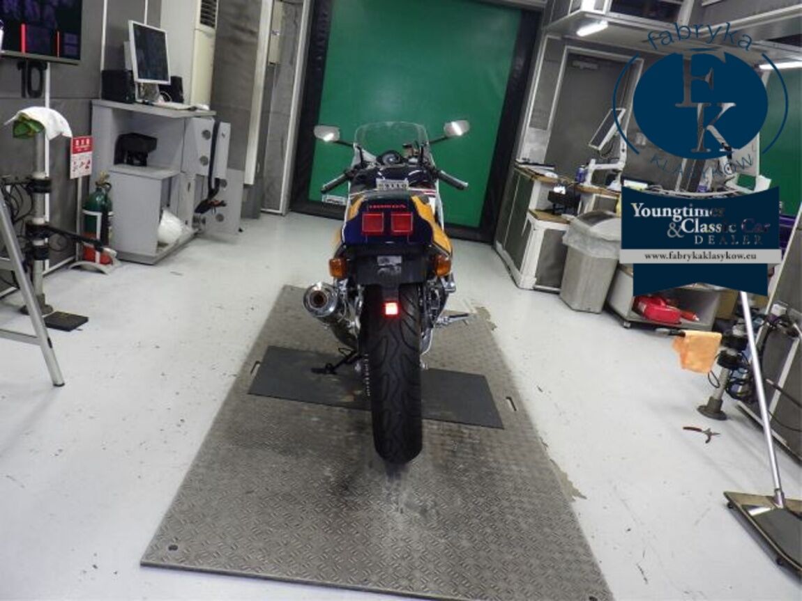 HONDA VFR400R-2 1991 - zdjęcie 31
