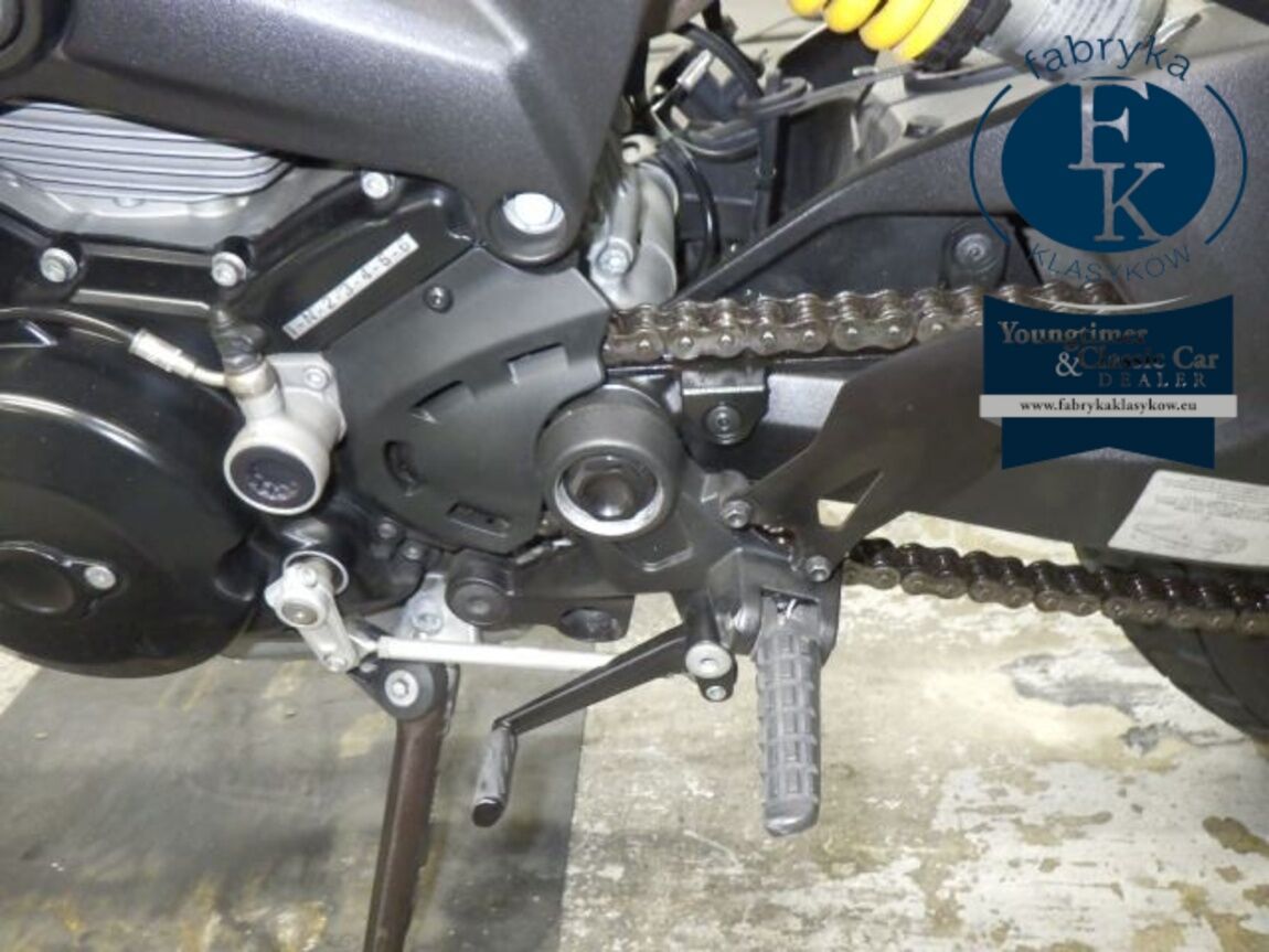 DUCATI MONSTER 1100 EVO 2013 - zdjęcie 30