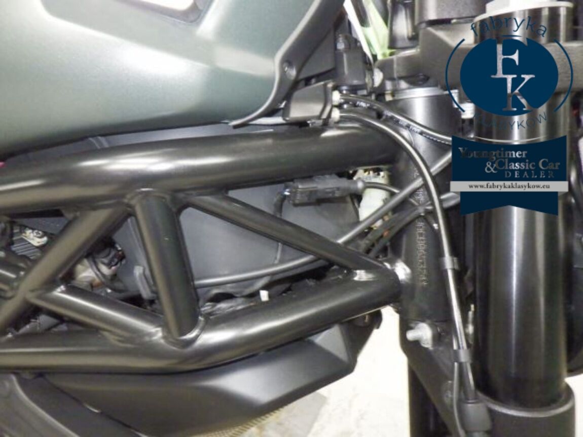 DUCATI MONSTER 1100 EVO 2013 - zdjęcie 31