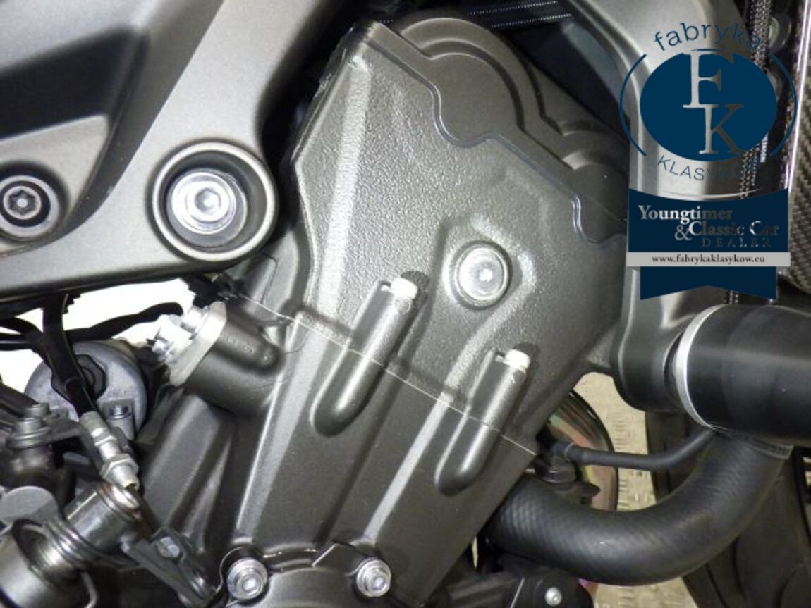 YAMAHA XSR900 2018 - zdjęcie 10