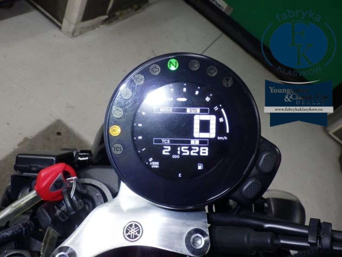 YAMAHA XSR900 2018 - zdjęcie 13
