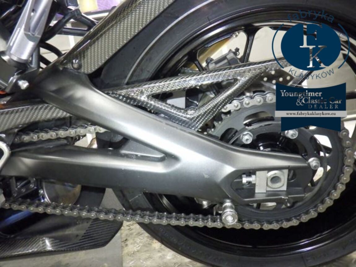 YAMAHA XSR900 2018 - zdjęcie 27