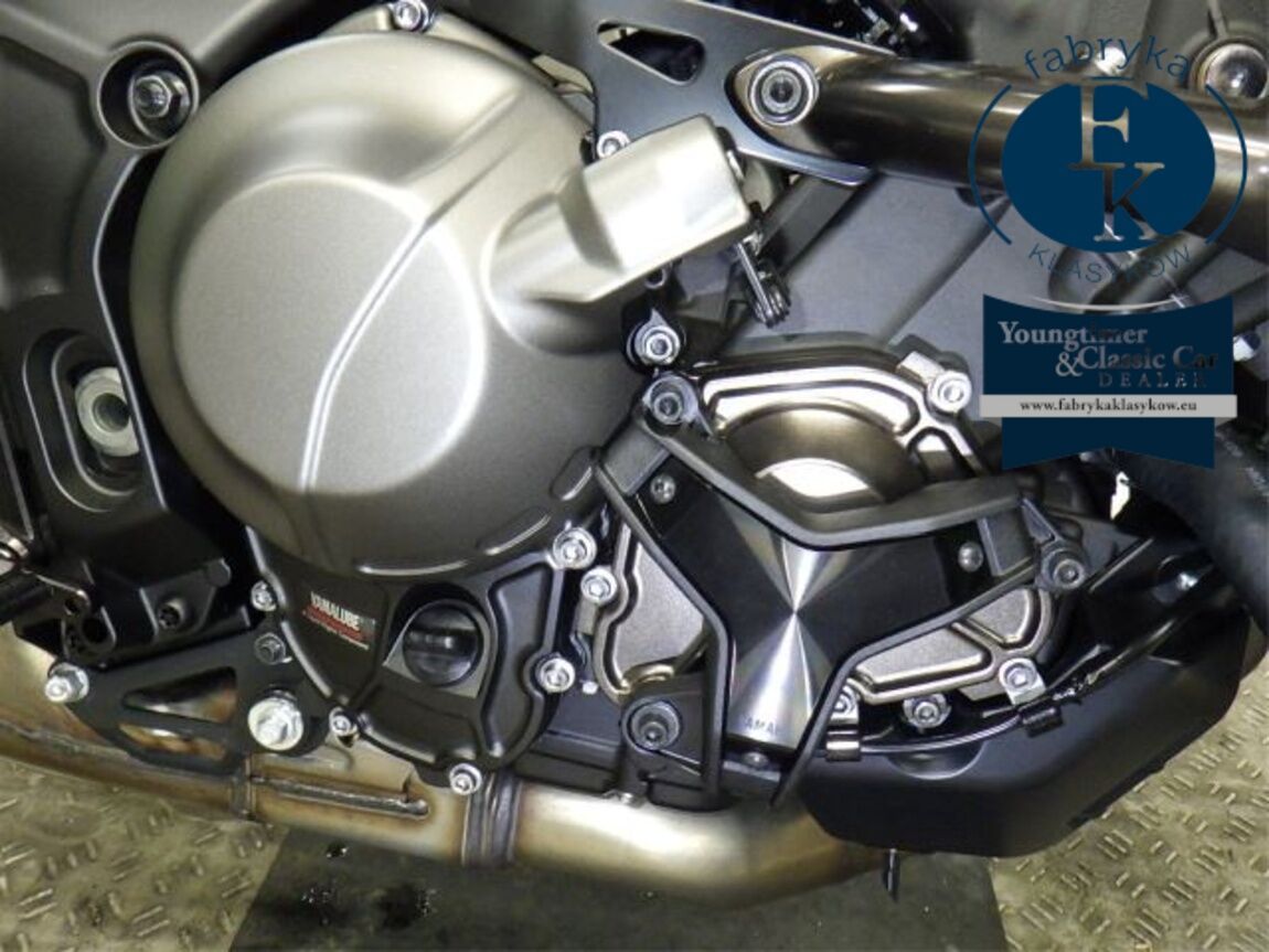 YAMAHA XSR900-2 2023 - zdjęcie 11