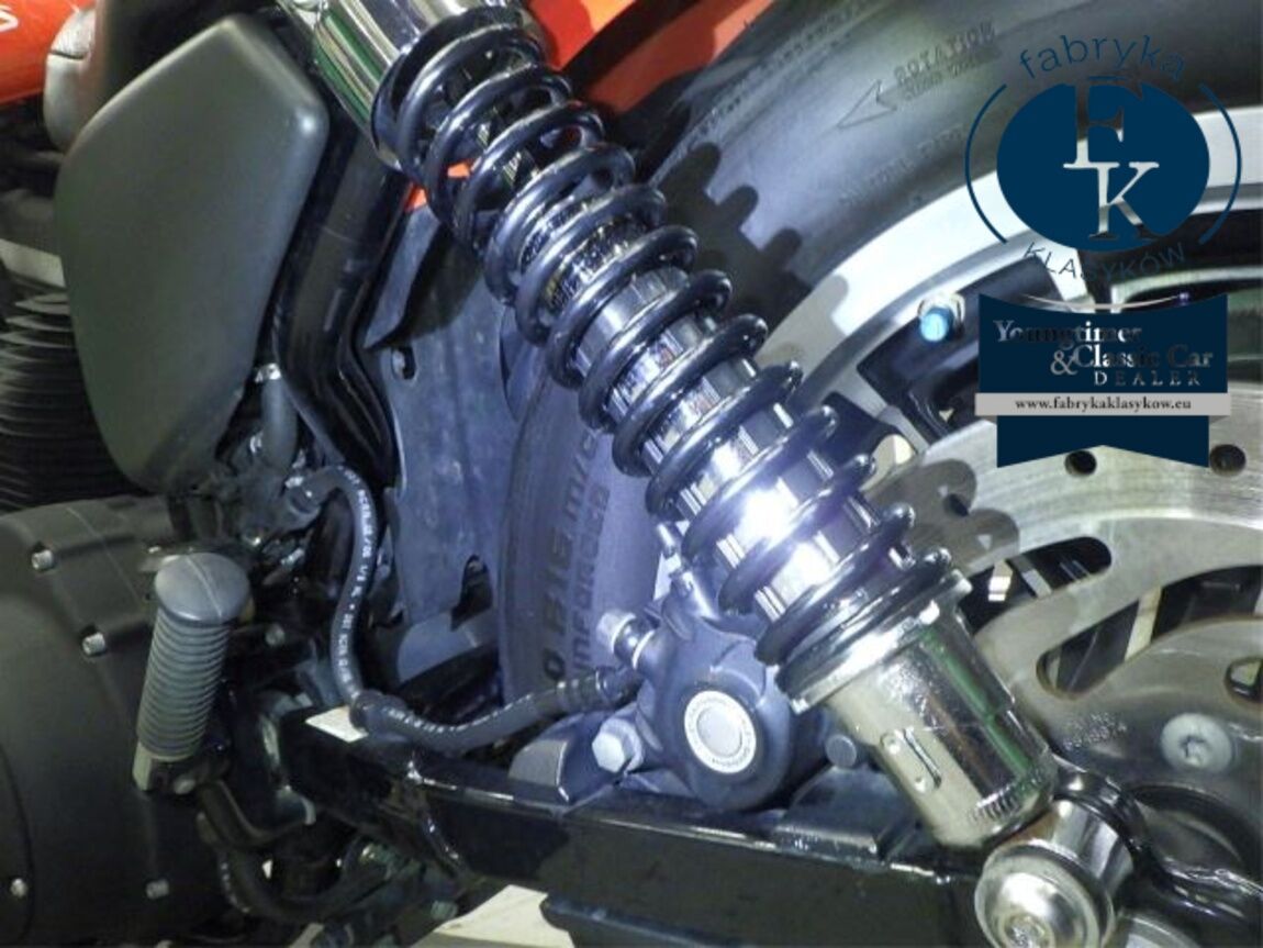 HARLEY-DAVIDSON XL883R 2007 - zdjęcie 28