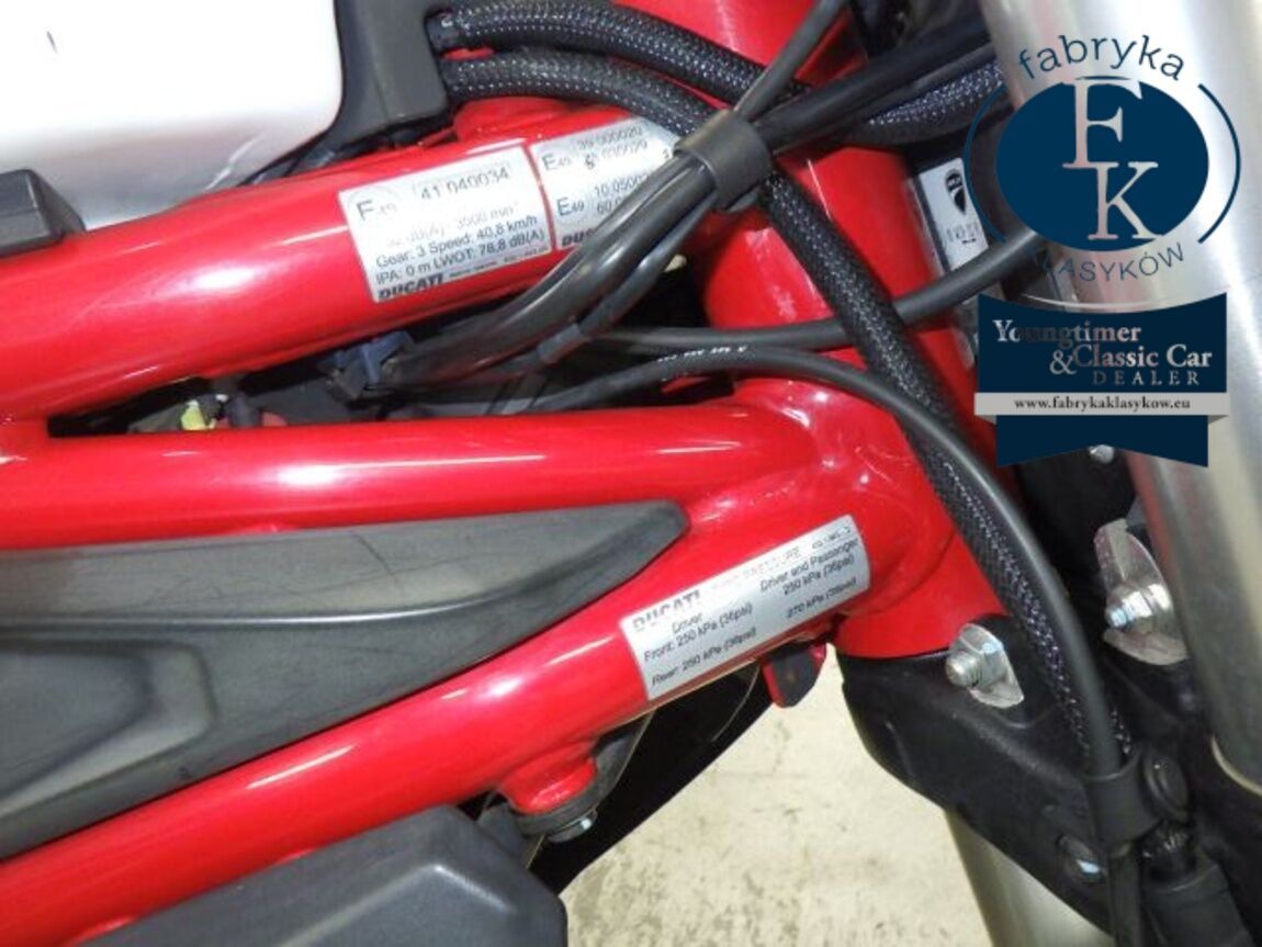 DUCATI M797 2018 - zdjęcie 29