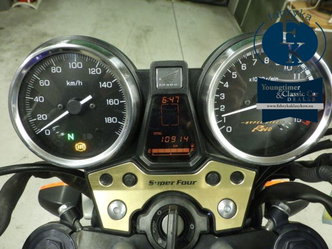 HONDA CB400SFV-4ABS 2022 - zdjęcie 13