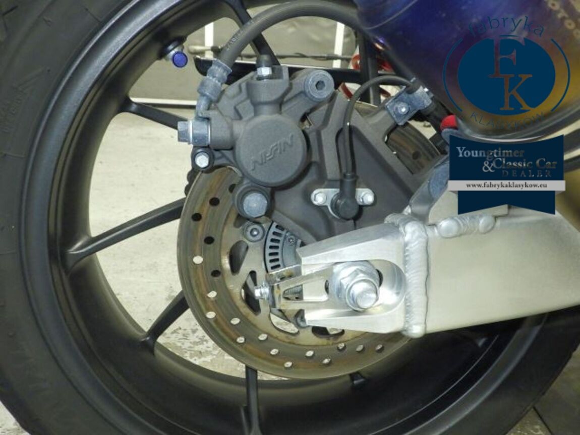 HONDA CB400SFV-4ABS 2022 - zdjęcie 26