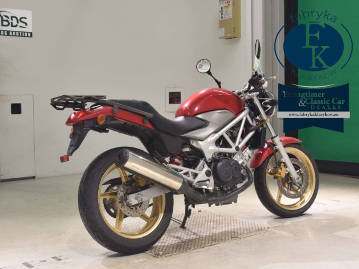 HONDA VTR250  - zdjęcie 6