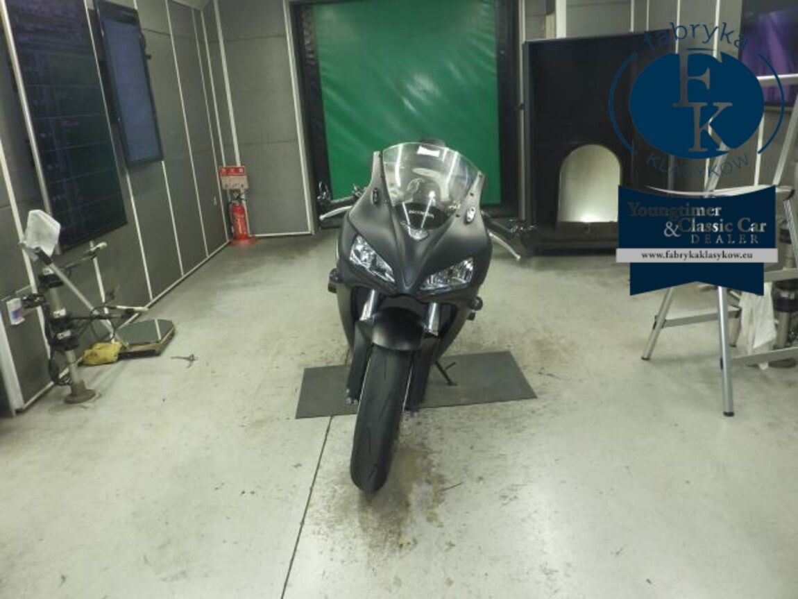 HONDA CBR1000RR 2007 - zdjęcie 21