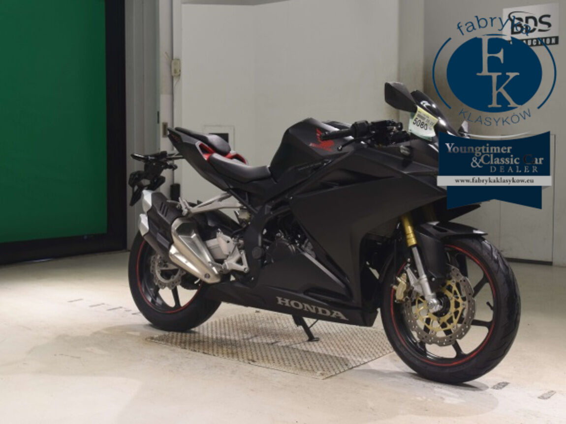 HONDA CBR250RR  - zdjęcie 4