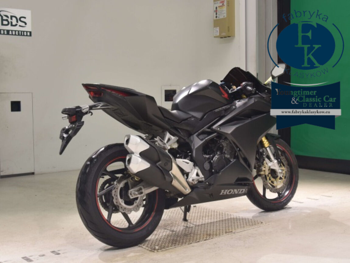 HONDA CBR250RR  - zdjęcie 6