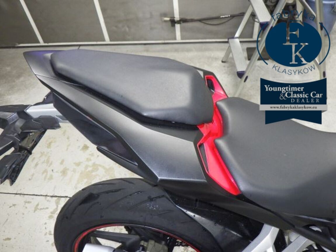 HONDA CBR250RR  - zdjęcie 19