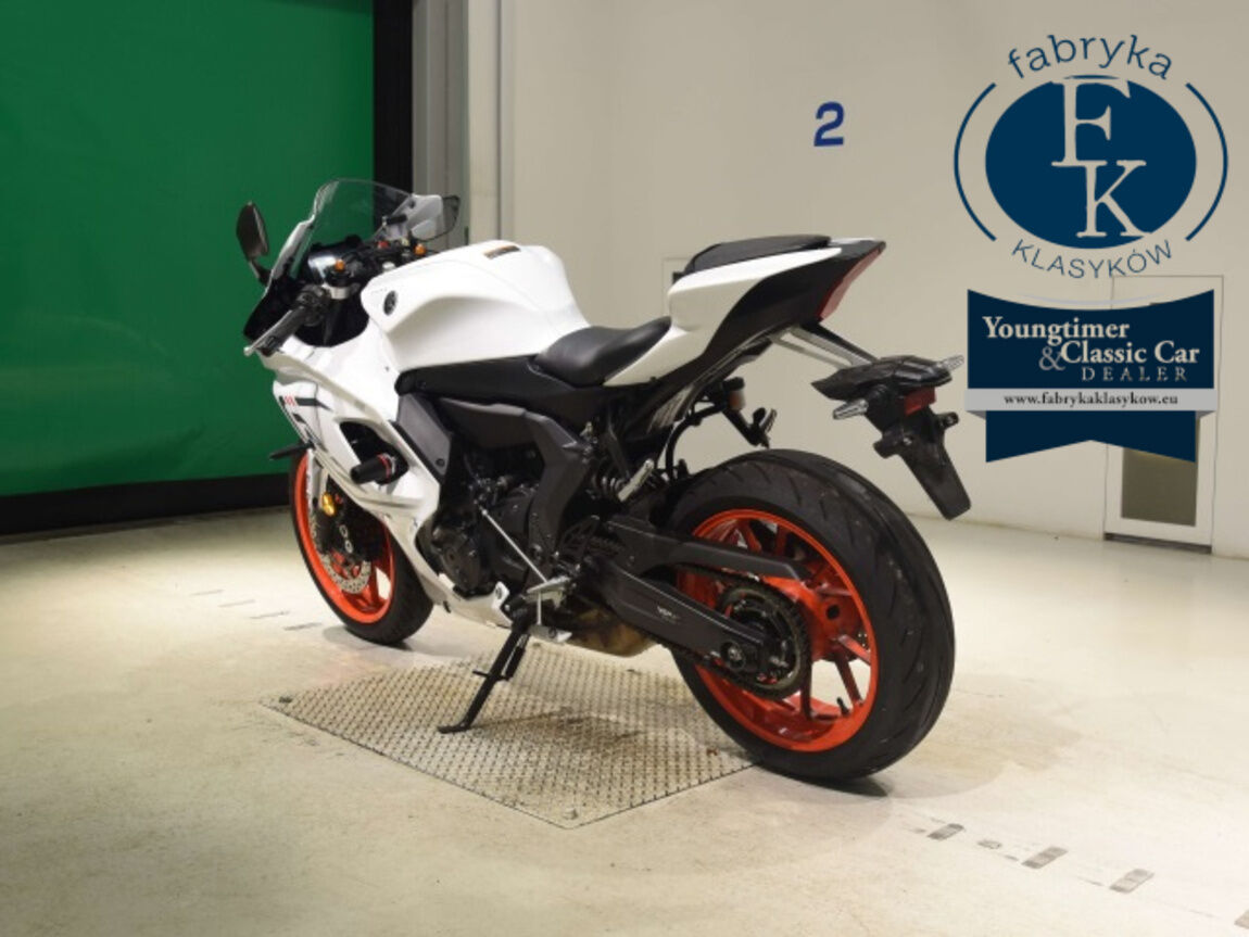 YAMAHA YZF-R7-2 2023 - zdjęcie 7