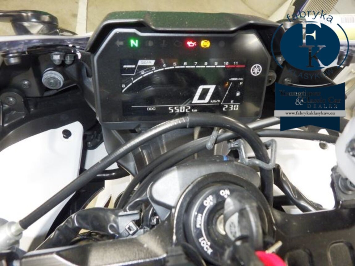 YAMAHA YZF-R7-2 2023 - zdjęcie 13