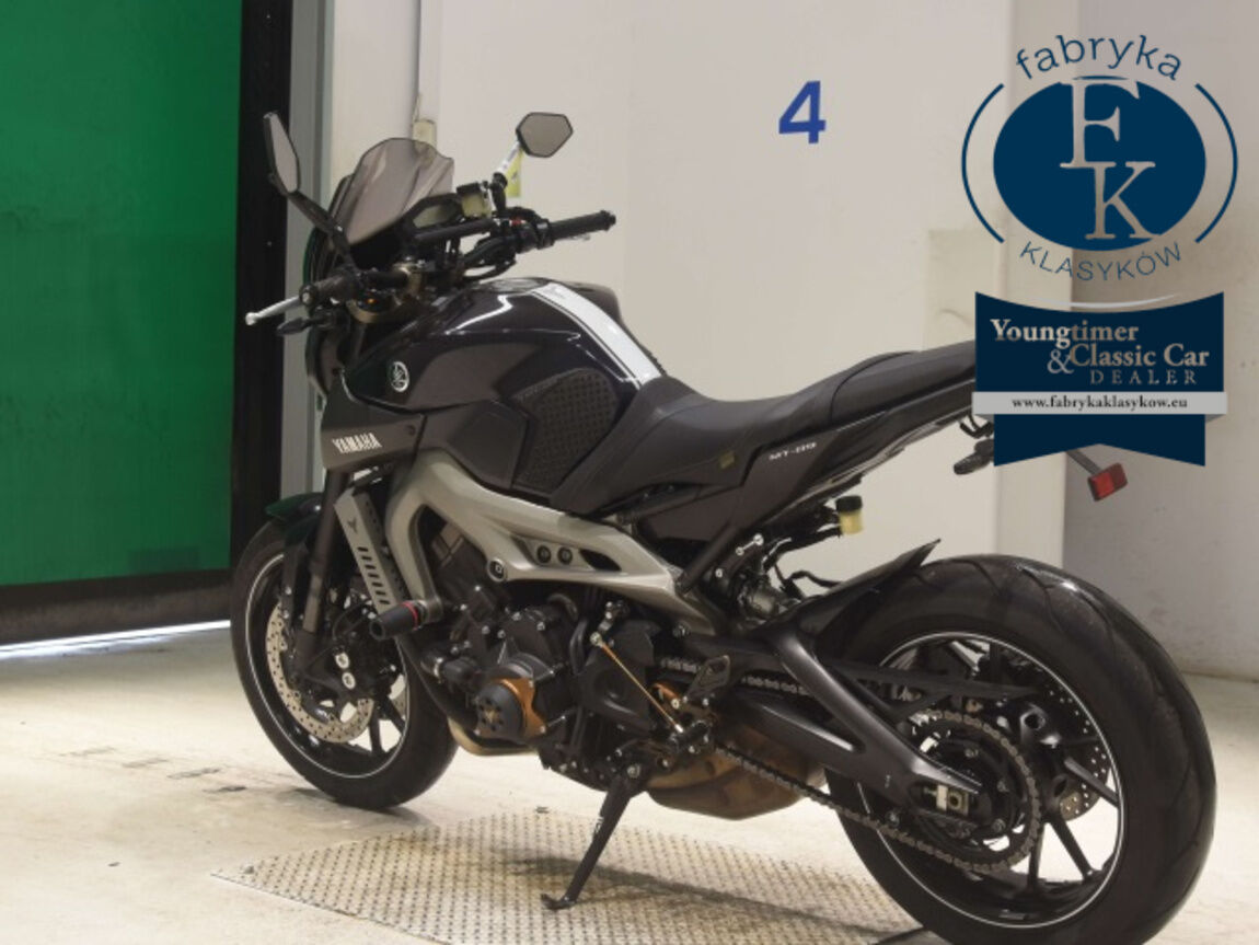 YAMAHA MT-09 2016 - zdjęcie 7