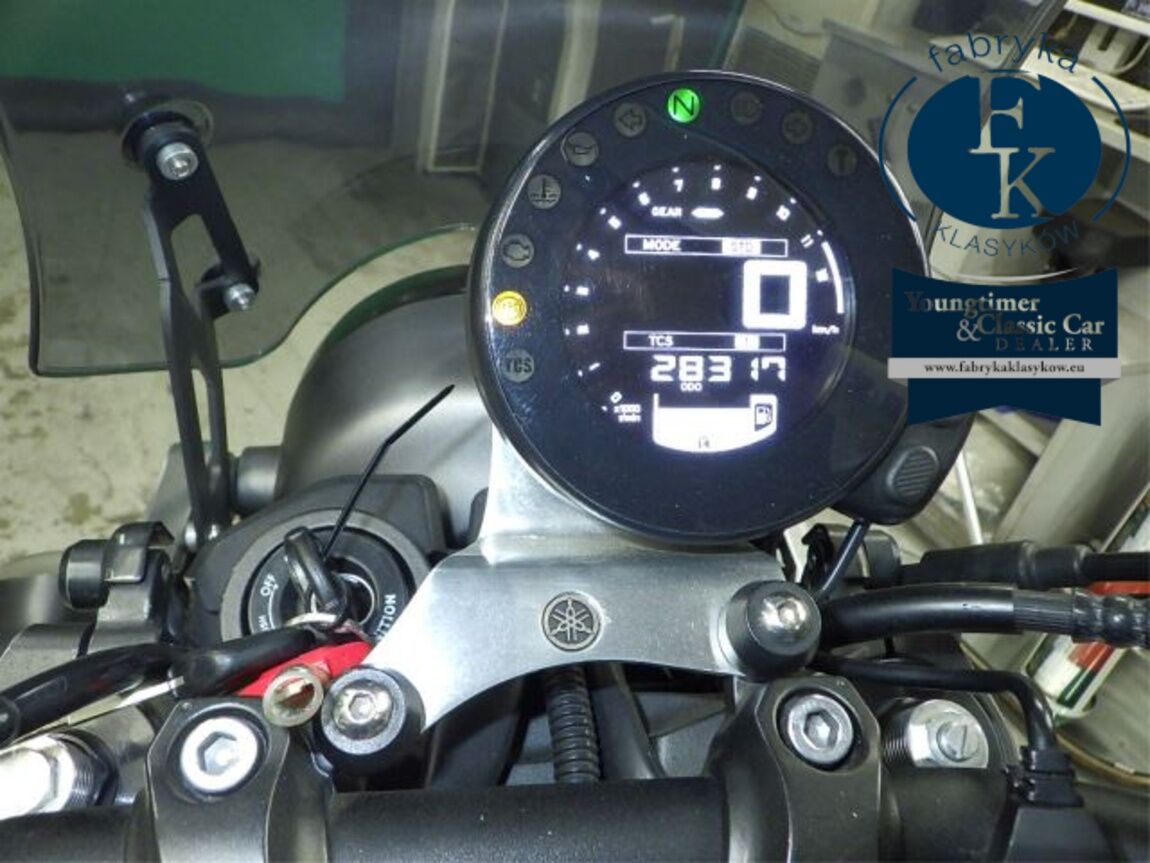 YAMAHA XSR900 2017 - zdjęcie 13