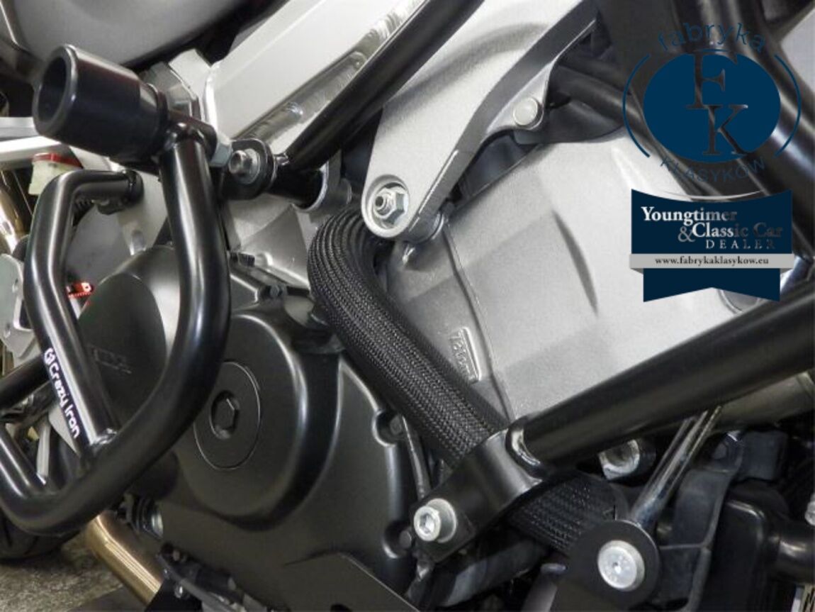 HONDA VFR800X 2015 - zdjęcie 10