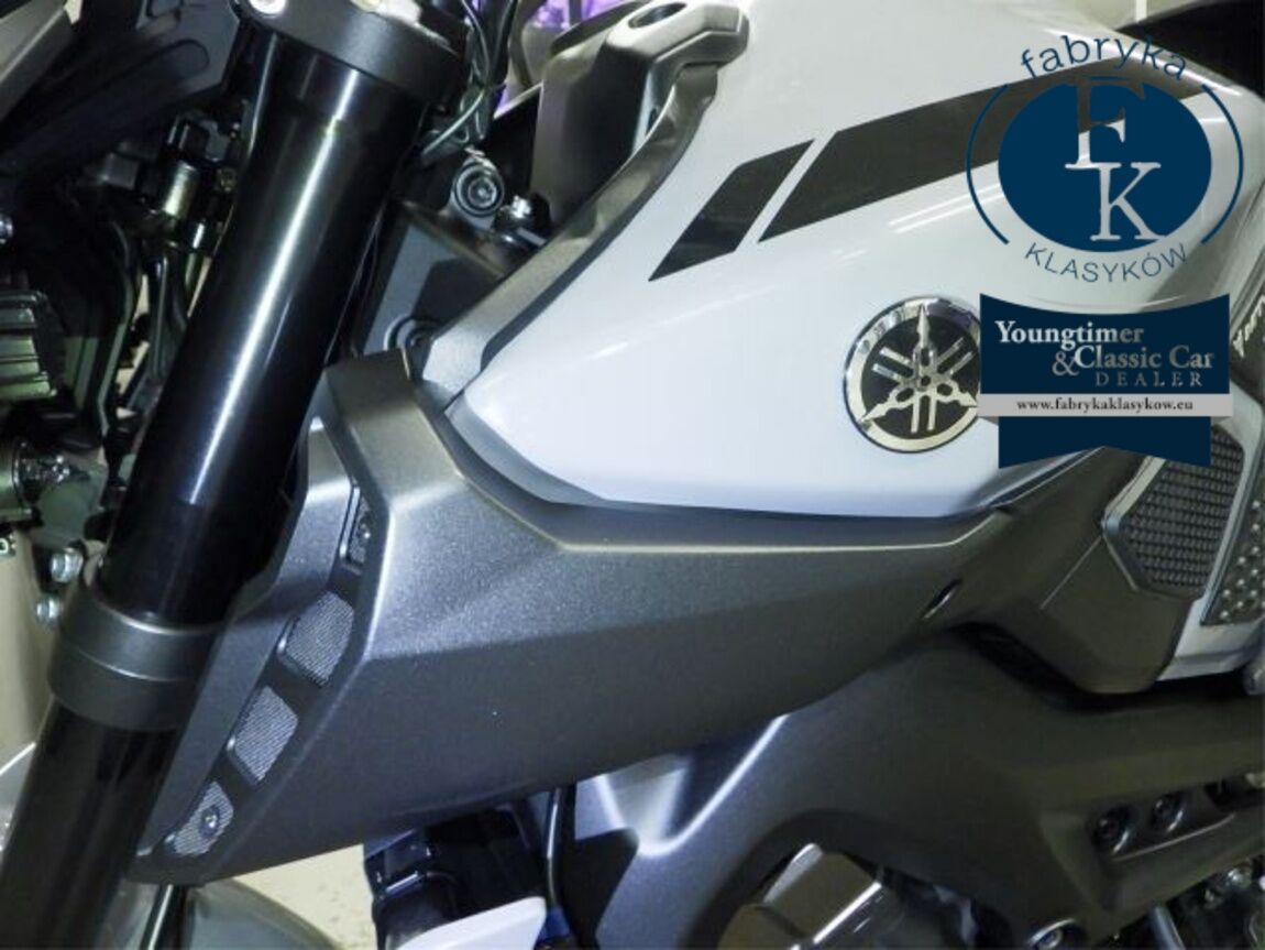 YAMAHA MT-09A 2017 - zdjęcie 20