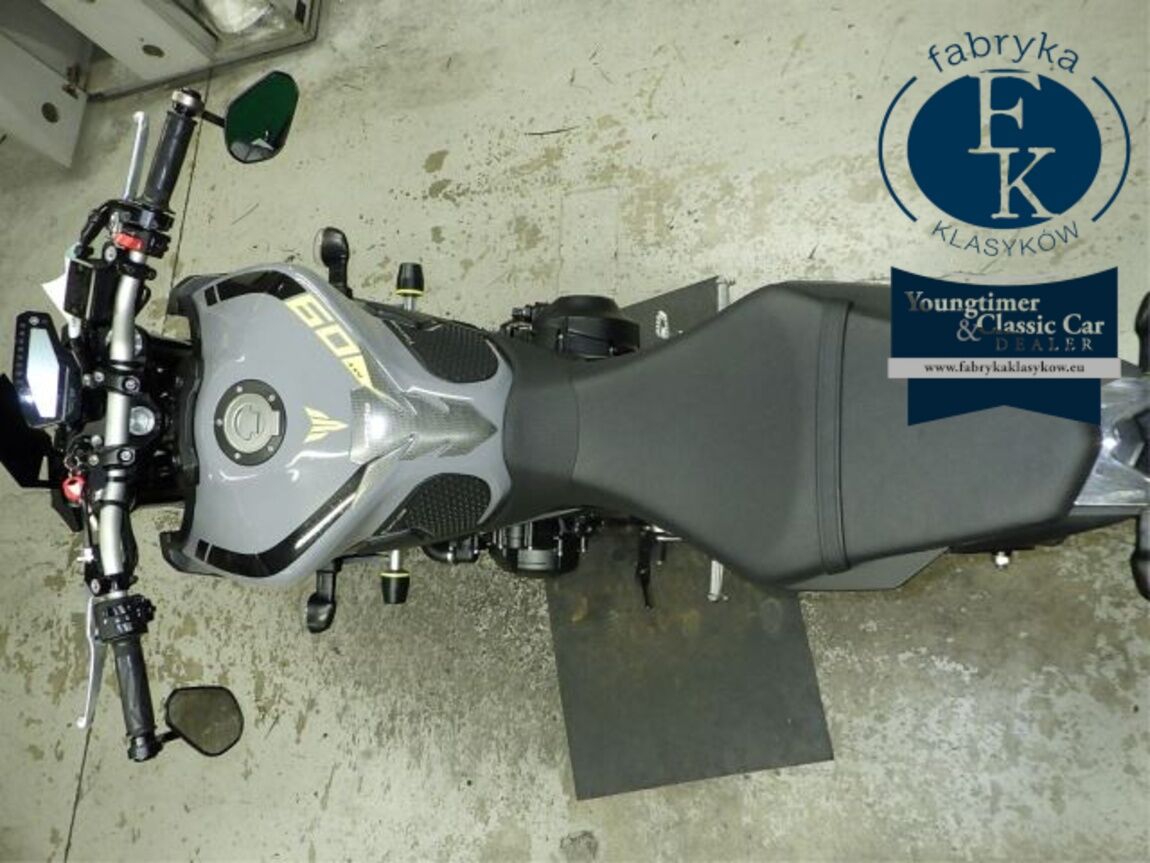 YAMAHA MT-09A 2017 - zdjęcie 32
