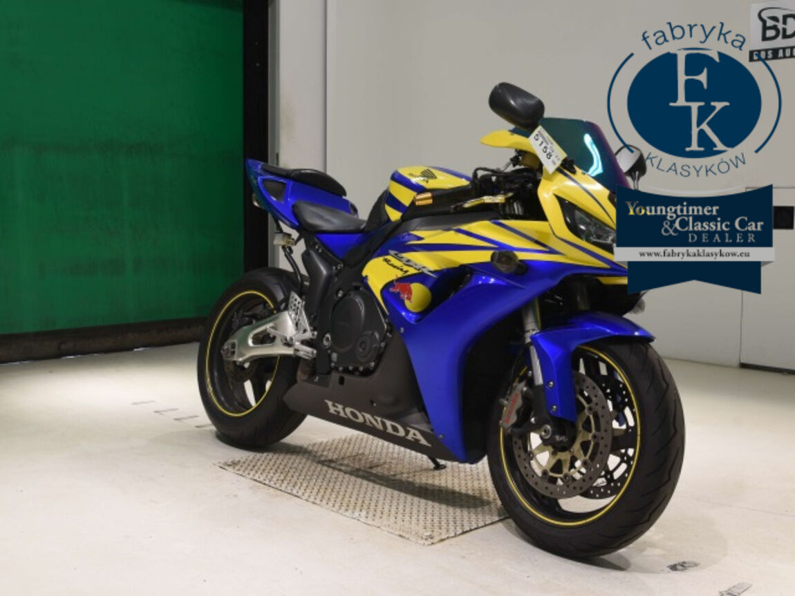 HONDA CBR1000RR 2007 - zdjęcie 4