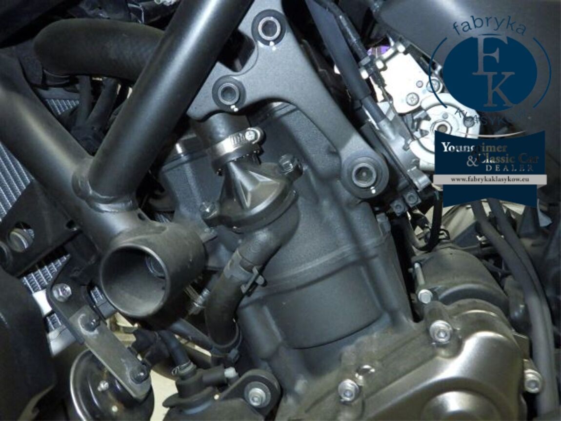 YAMAHA MT-07A 2015 - zdjęcie 11